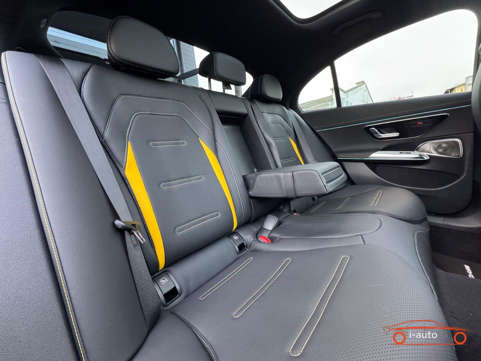 Mercedes-Benz E 2026 na predaj – fotografia 42