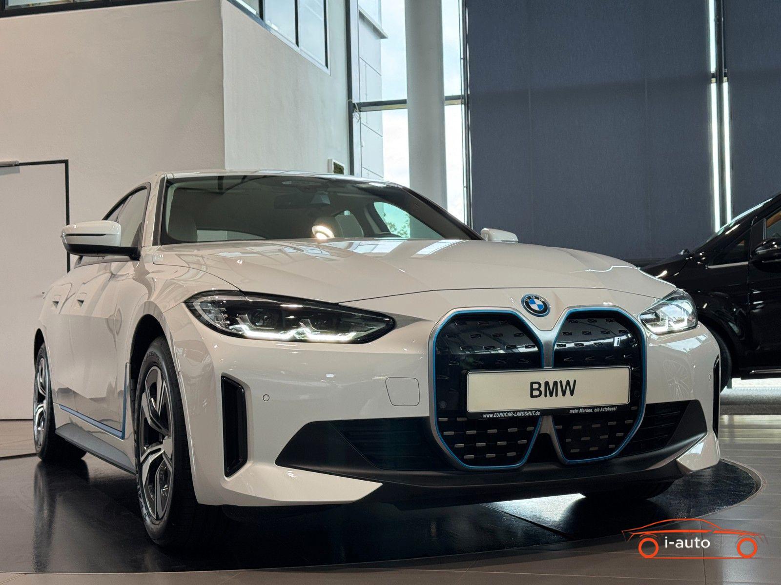 BMW i4 2022 na predaj – fotografia 4