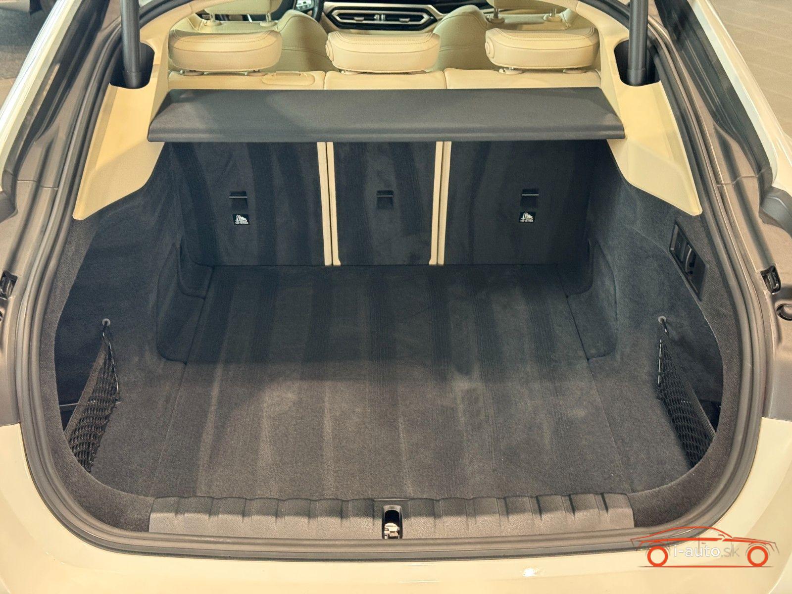 BMW i4 2022 na predaj – fotografia 28