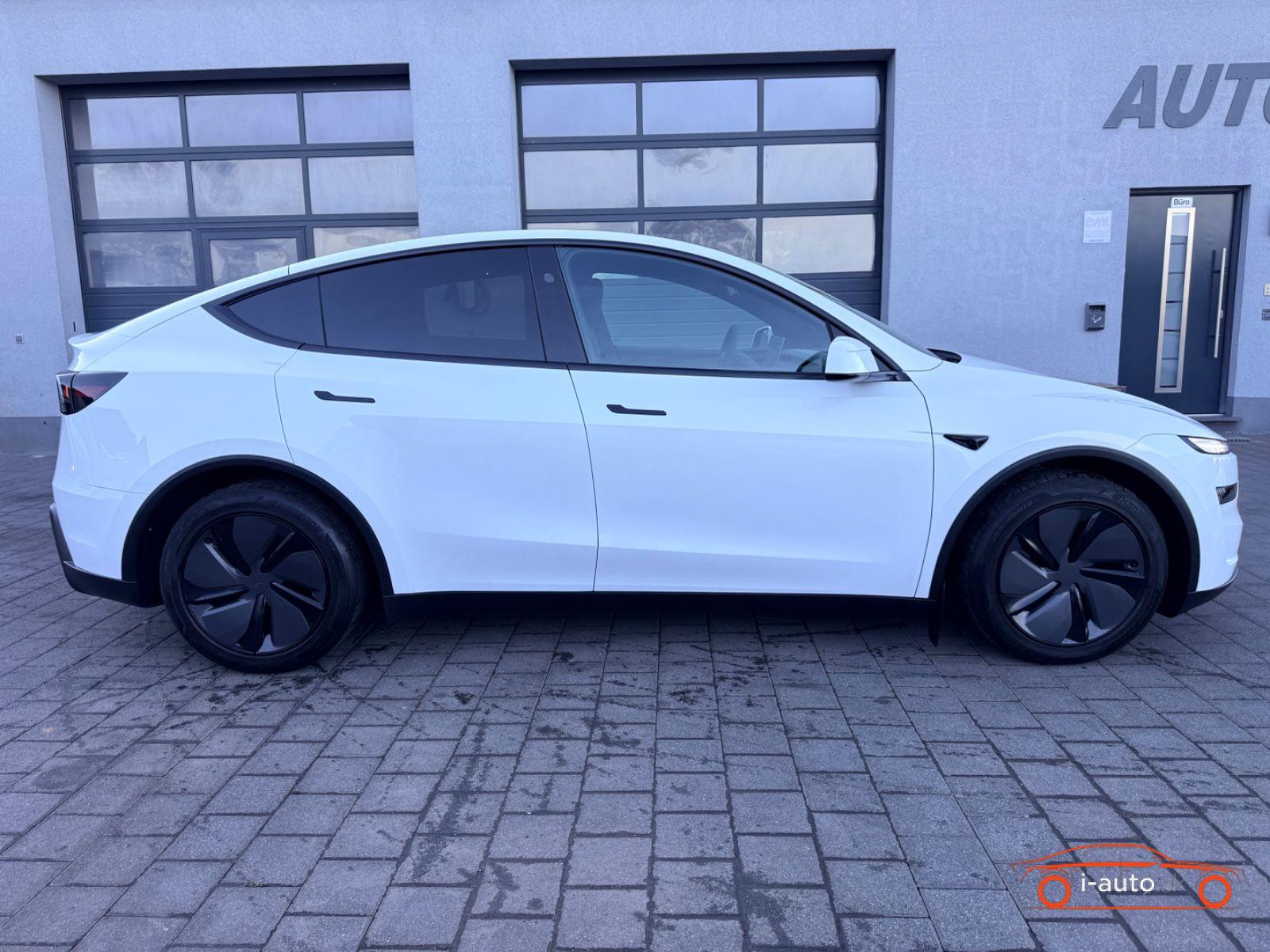 Tesla Model Y 2026 na predaj – fotografia 2