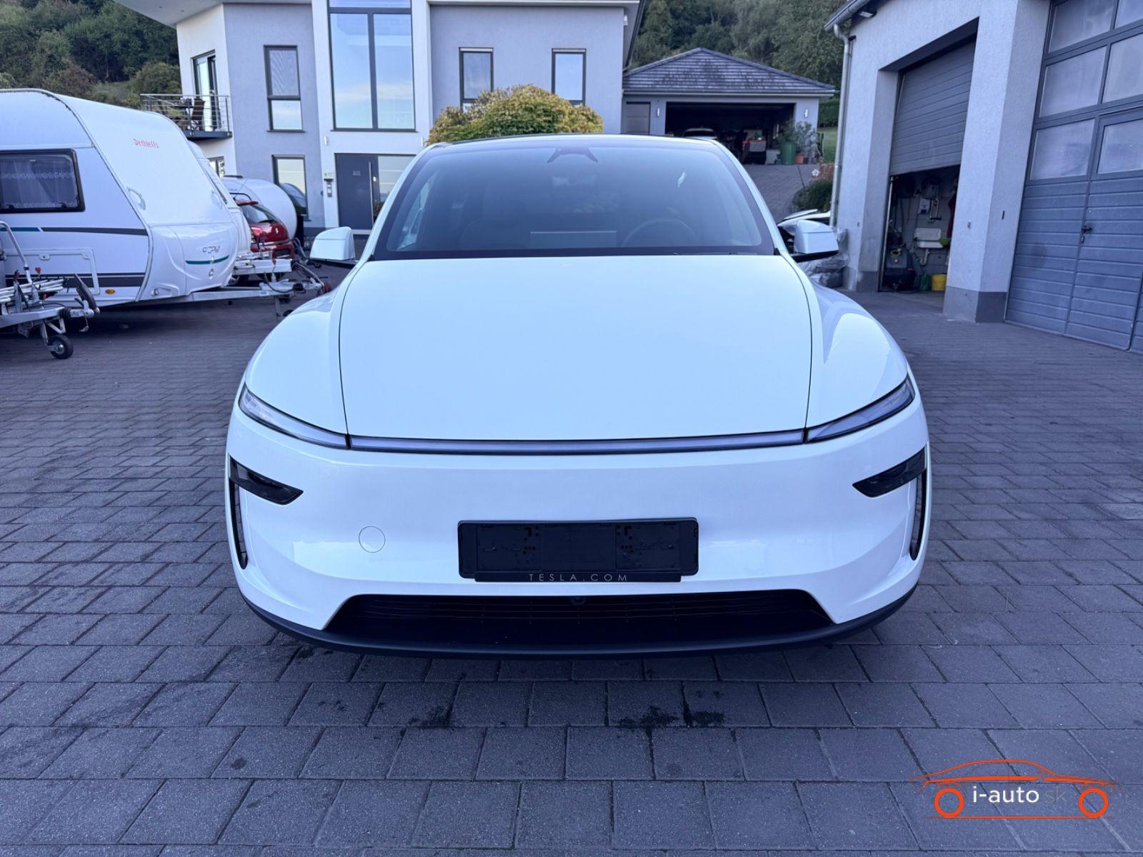 Tesla Model Y 2026 na predaj – fotografia 8