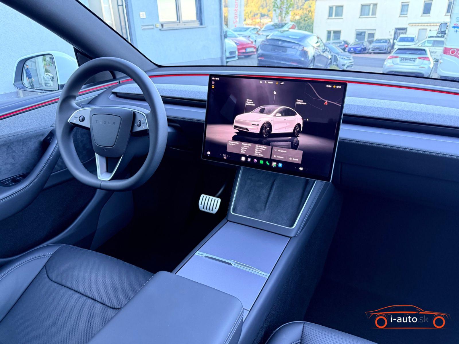 Tesla Model Y 2026 na predaj – fotografia 20
