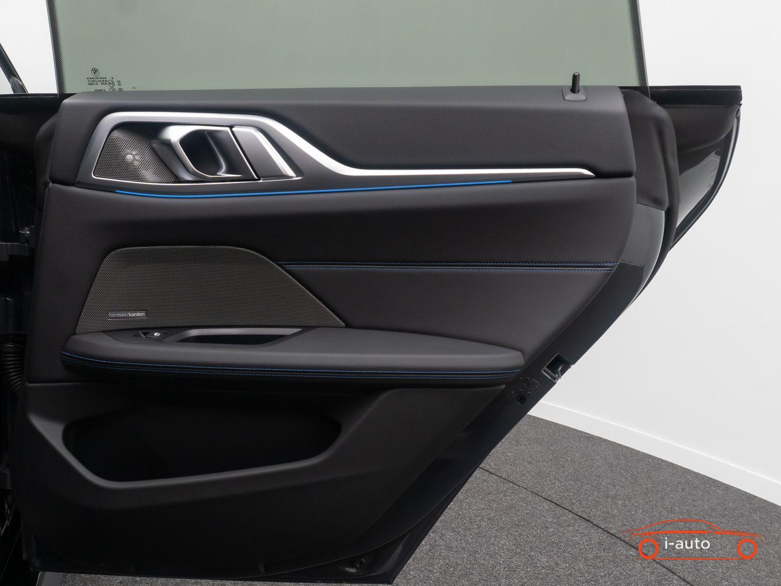 BMW i4 2023 na predaj – fotografia 32