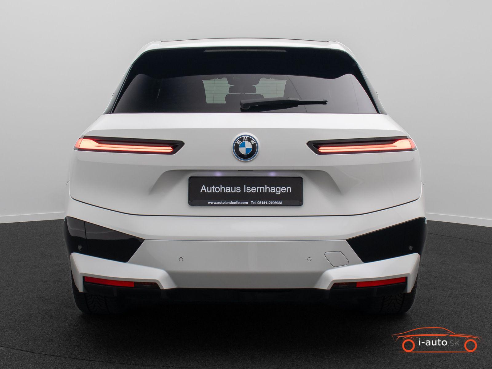 BMW iX 2023 na predaj – fotografia 8