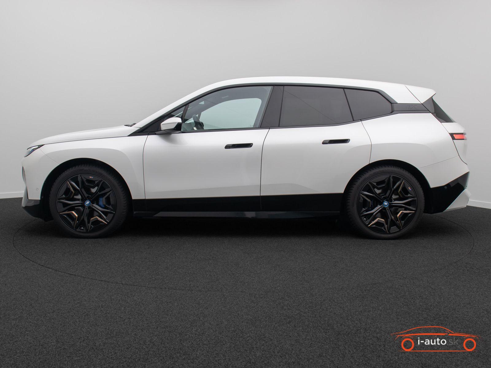 BMW iX 2023 na predaj – fotografia 11
