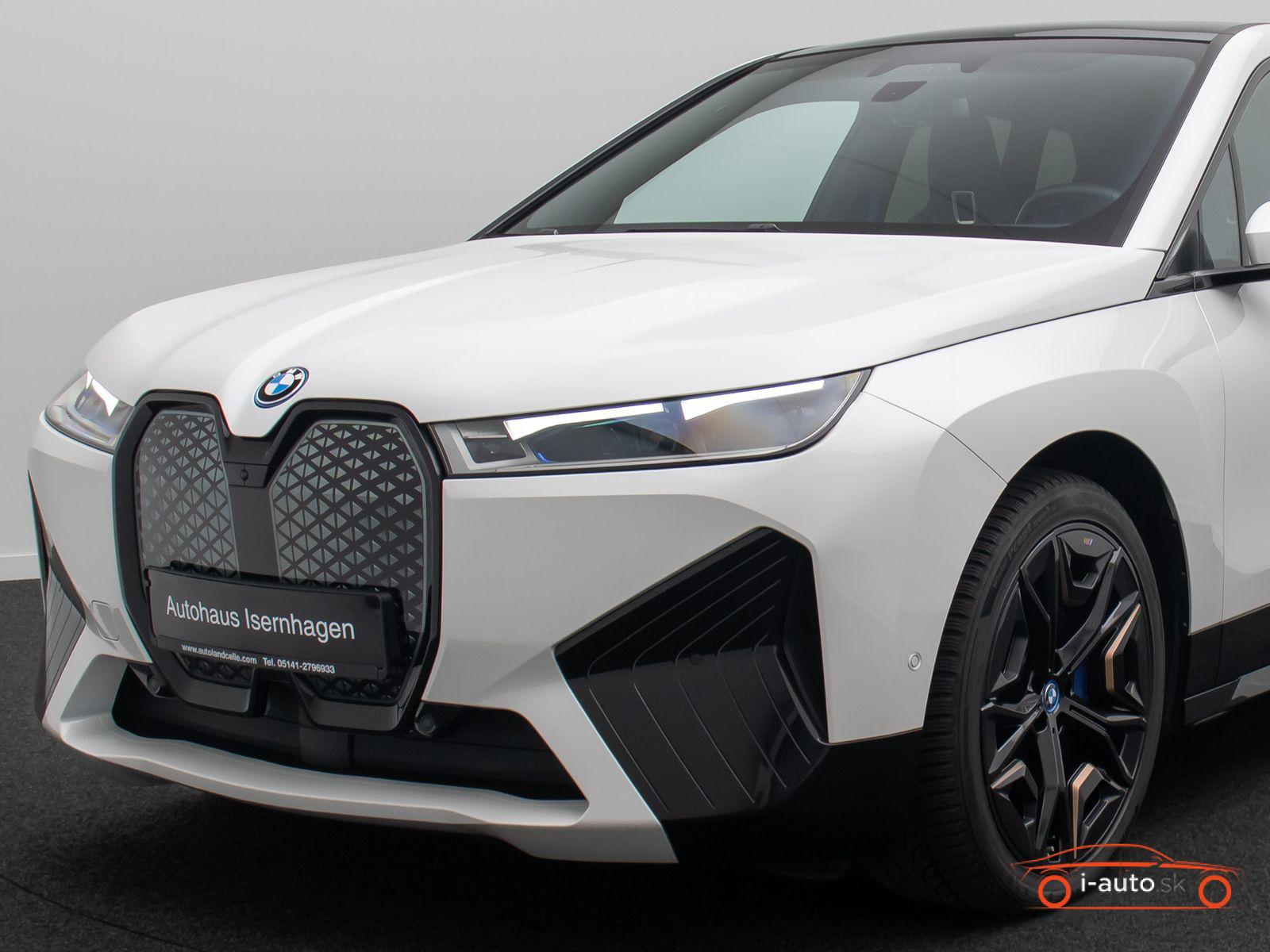 BMW iX 2023 na predaj – fotografia 16
