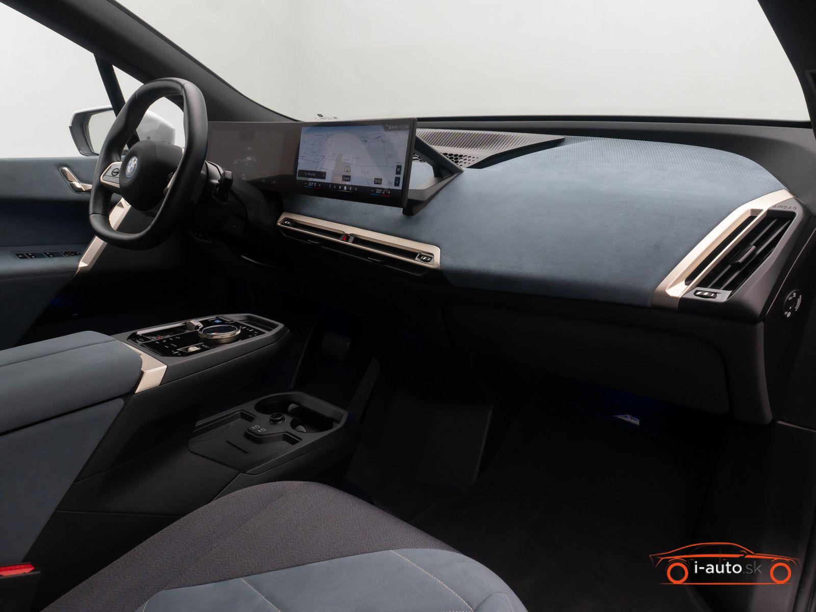 BMW iX 2023 na predaj – fotografia 22