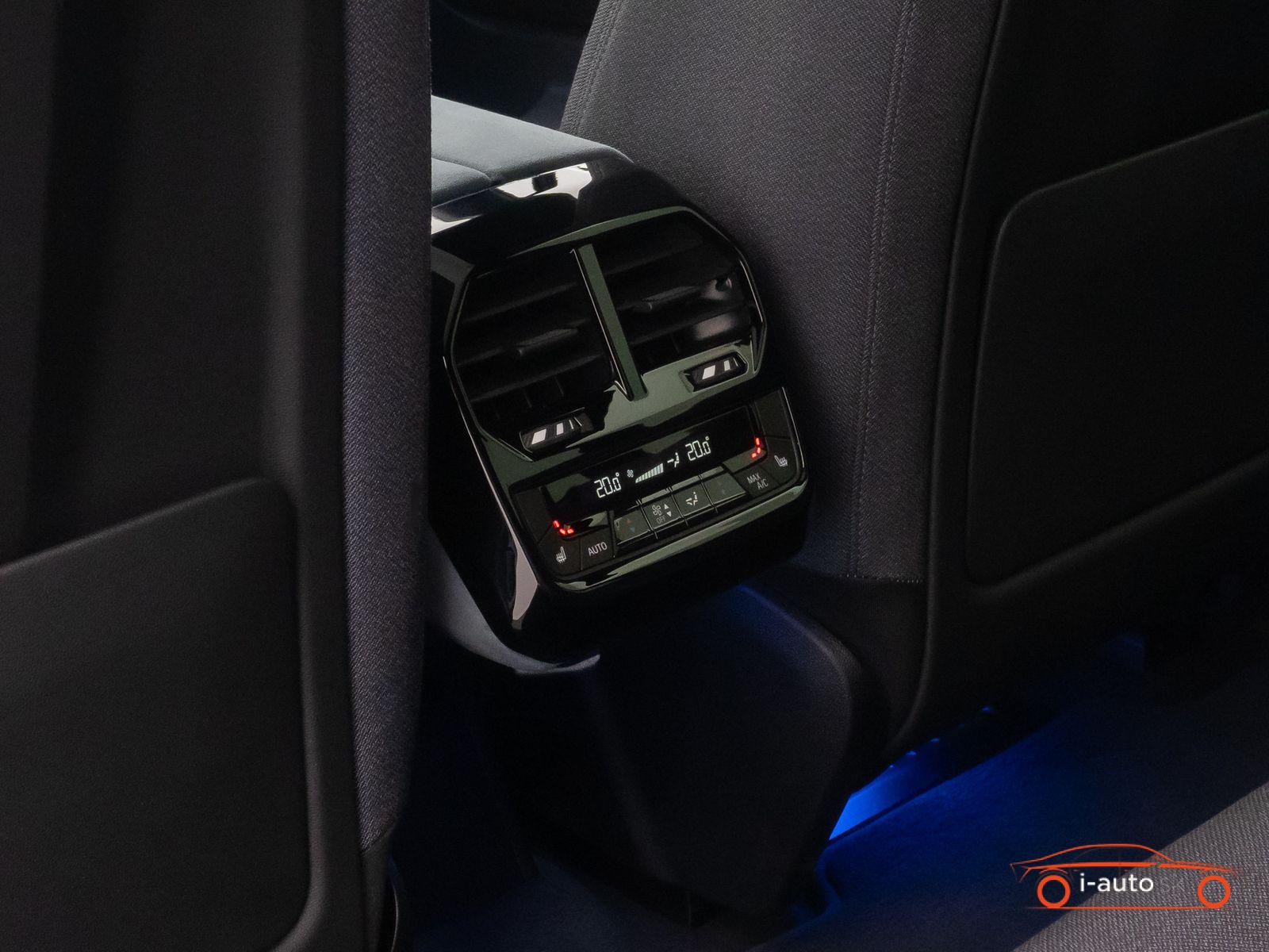 BMW iX 2023 na predaj – fotografia 26