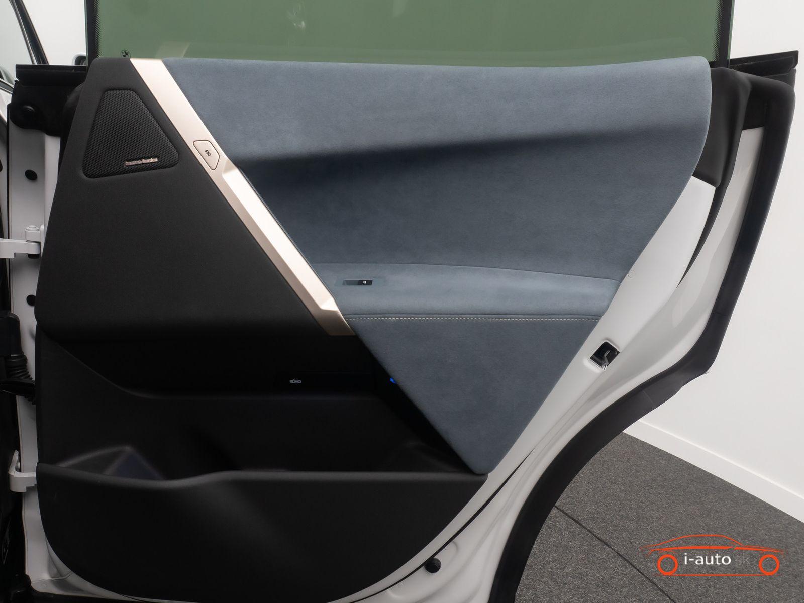 BMW iX 2023 na predaj – fotografia 31