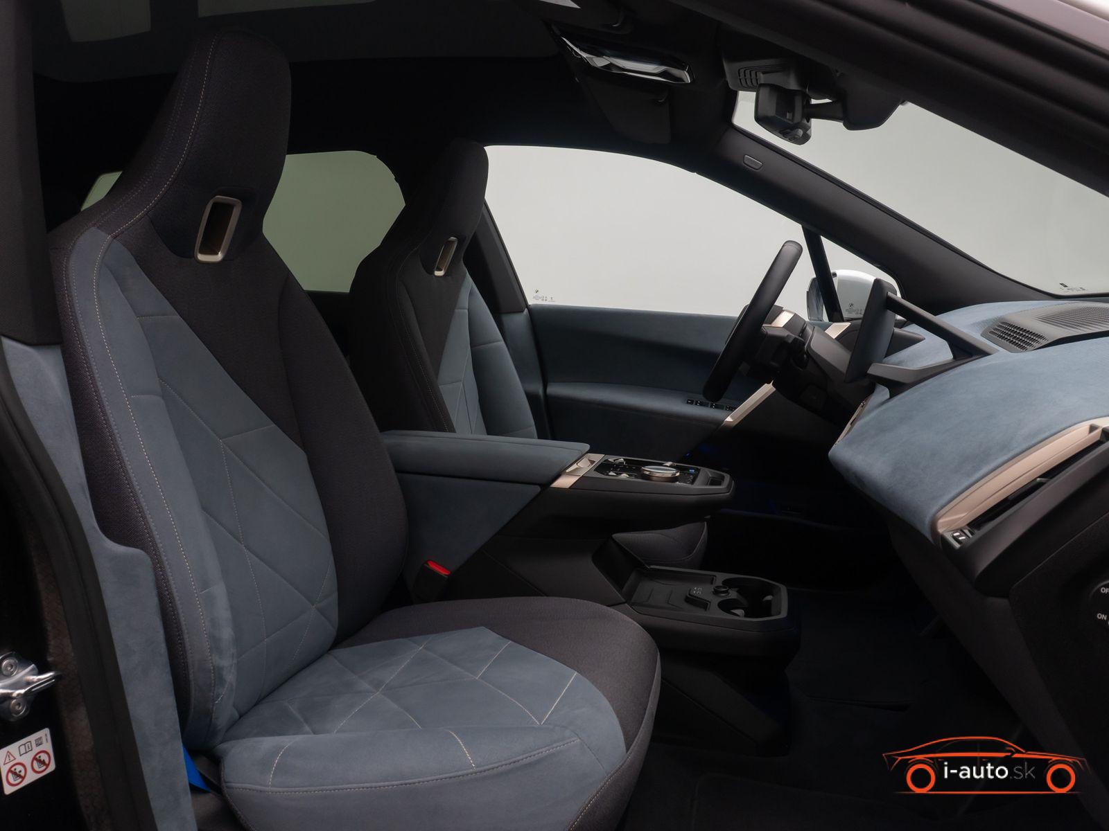 BMW iX 2023 na predaj – fotografia 35