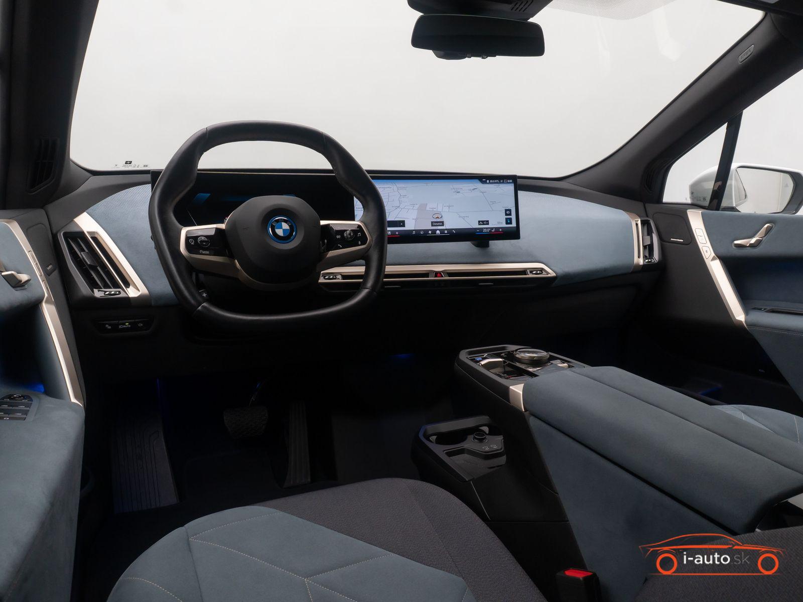 BMW iX 2023 na predaj – fotografia 37