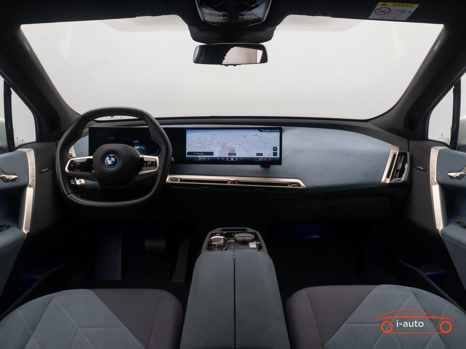 BMW iX 2023 na predaj – fotografia 38