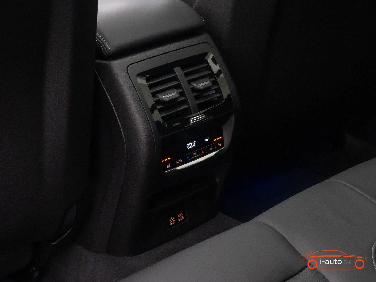 BMW X4 2024 na predaj – fotografia 27