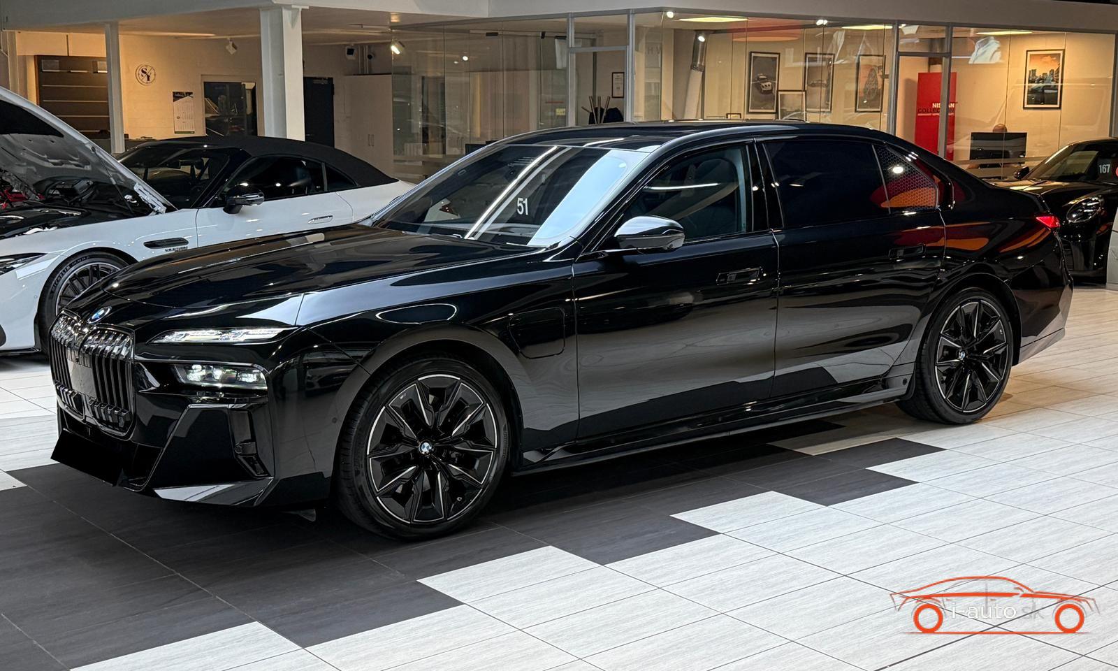 BMW Rad 7 2023 na predaj – fotografia 2