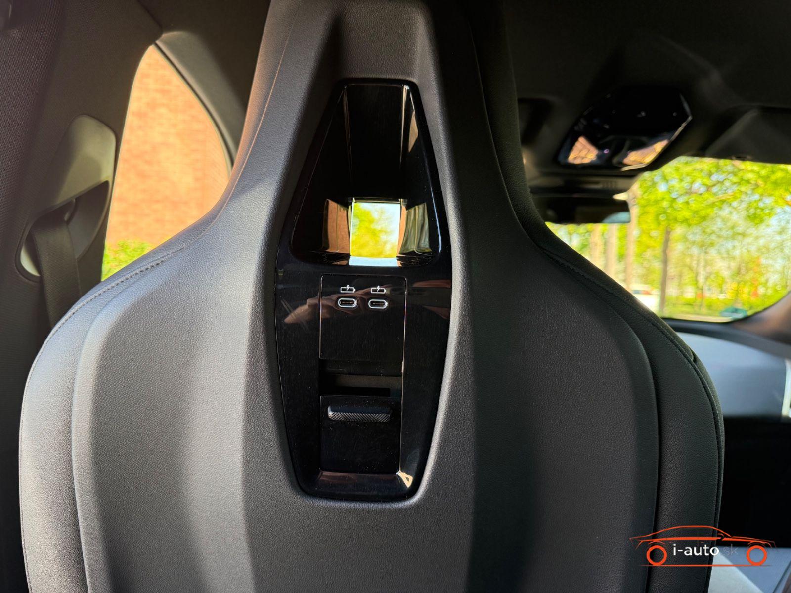 BMW iX 2022 na predaj – fotografia 19