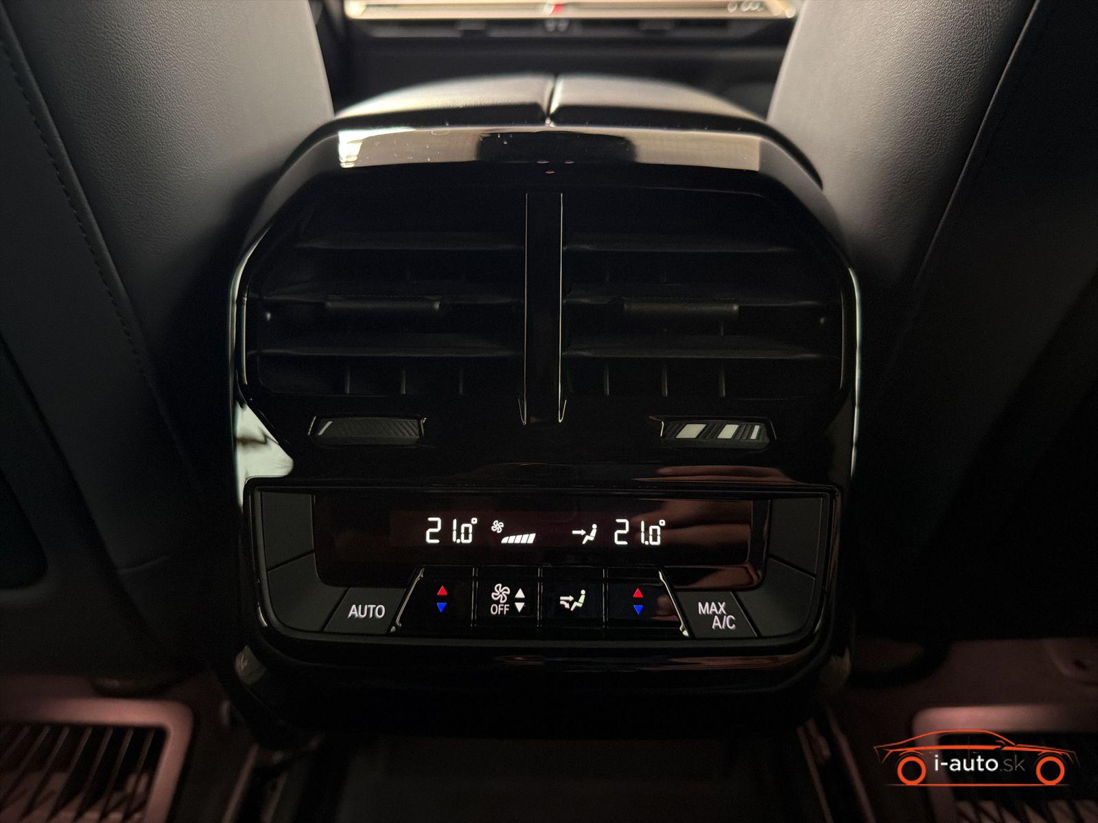 BMW iX 2023 na predaj – fotografia 25