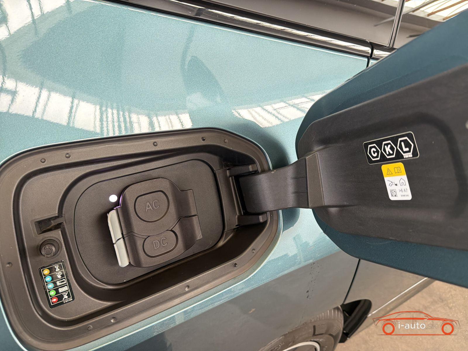 BMW iX 2023 na predaj – fotografia 31
