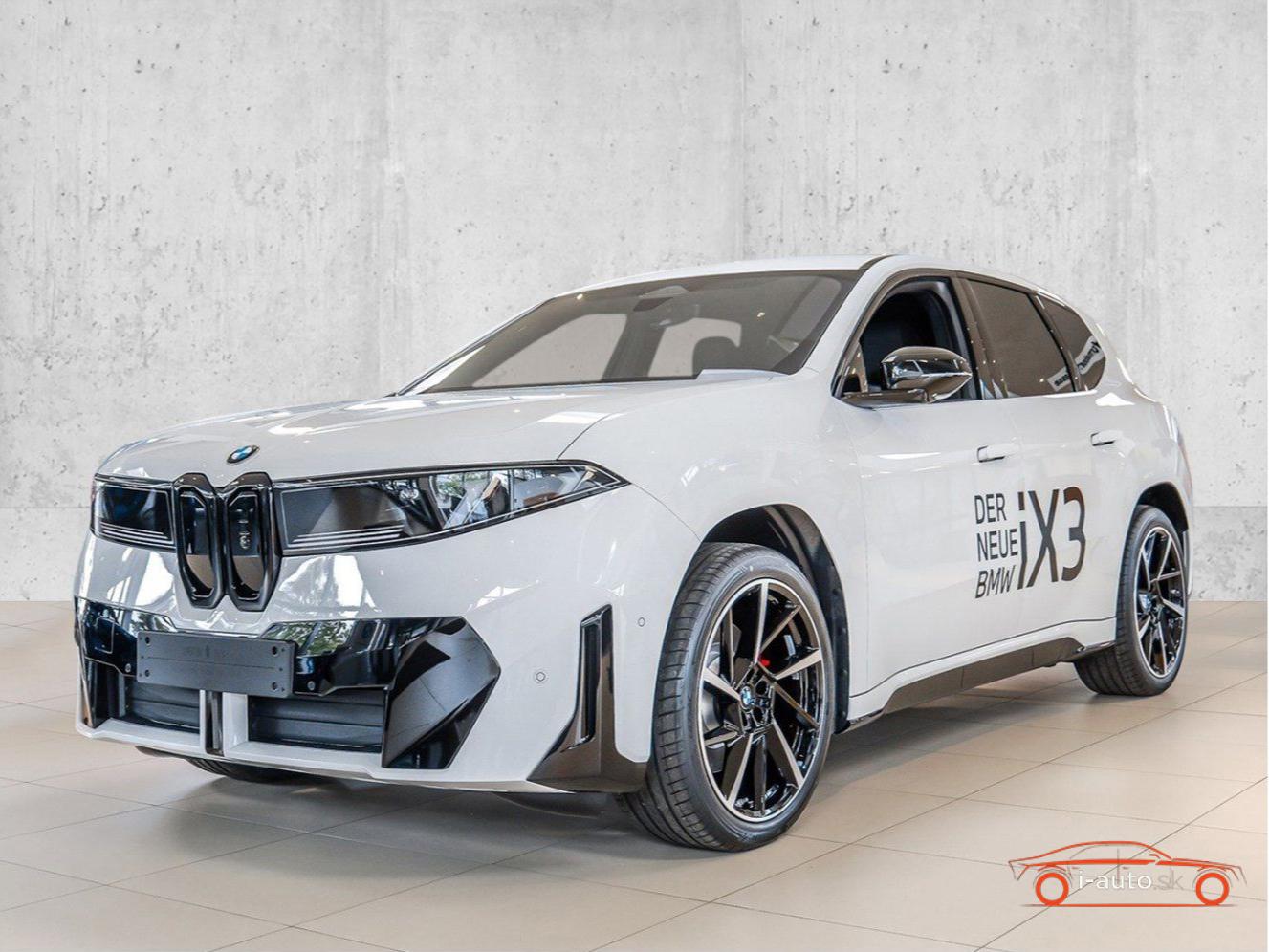 BMW iX3