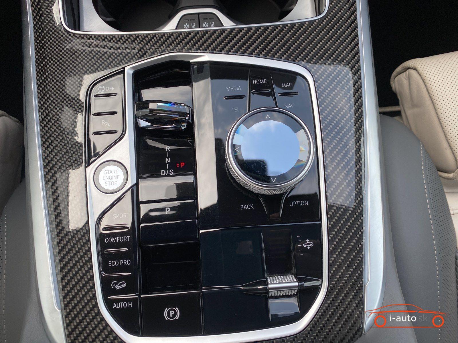 BMW X7 2023 na predaj – fotografia 19