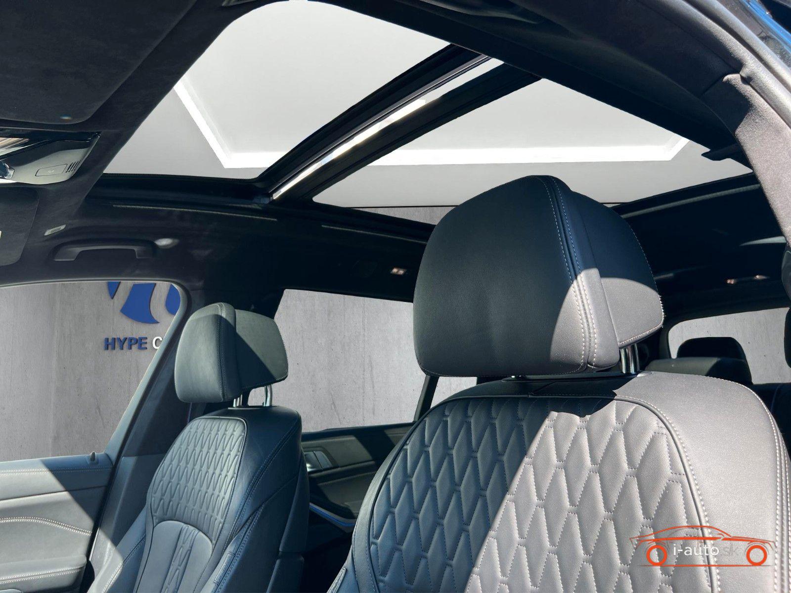 BMW X7 2023 na predaj – fotografia 11