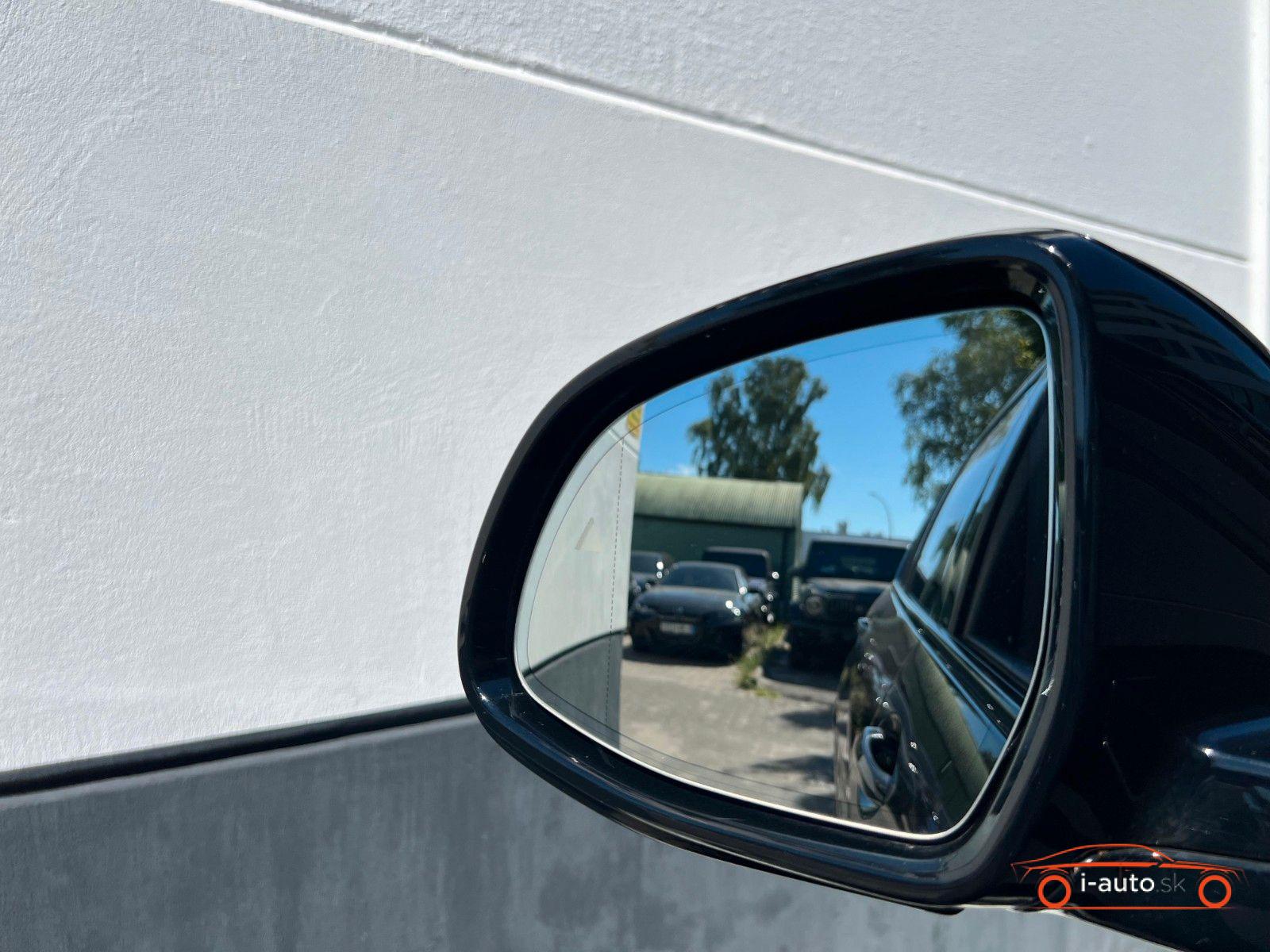 BMW X7 2023 na predaj – fotografia 36