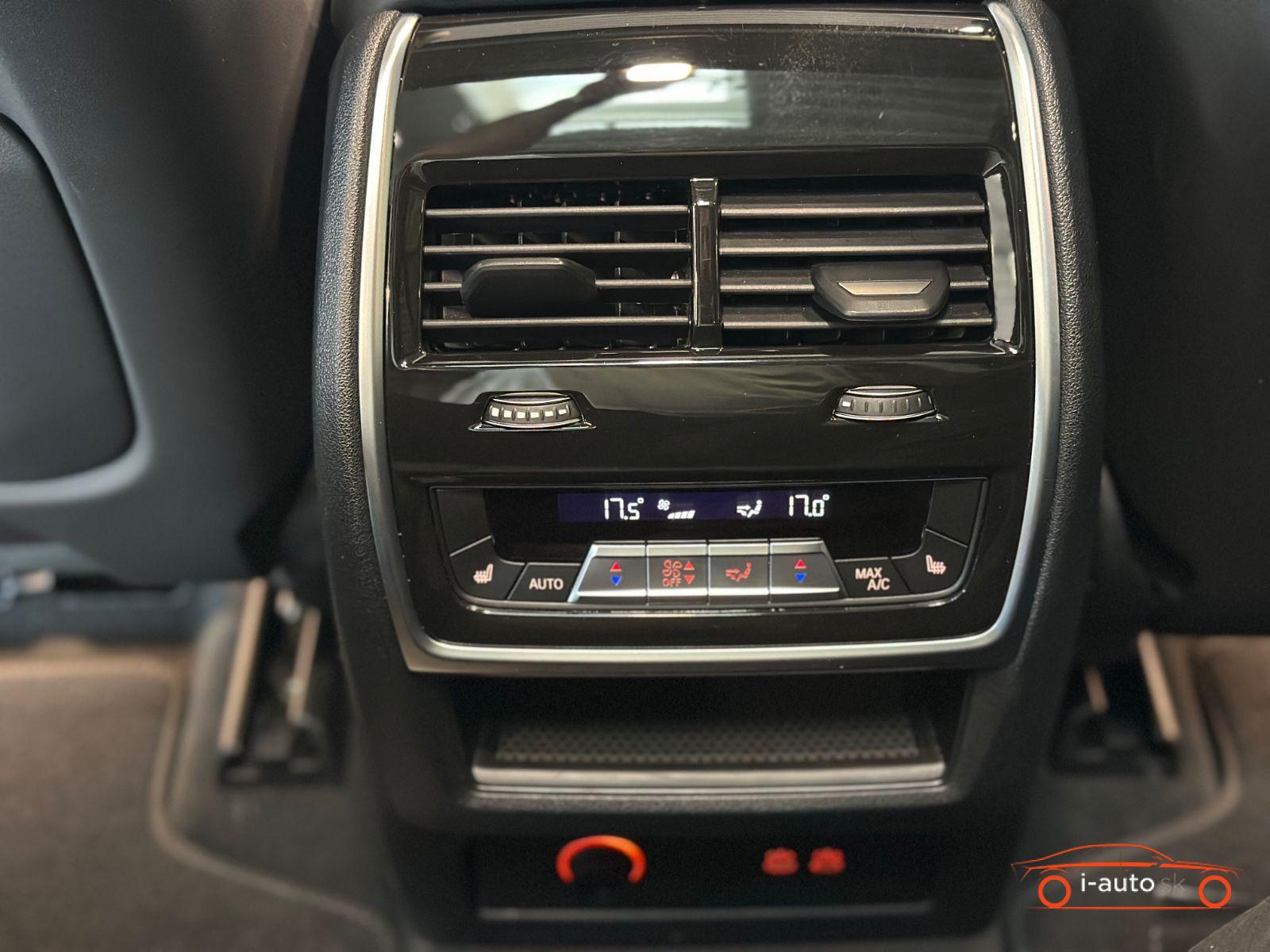 BMW X7 2022 na predaj – fotografia 40