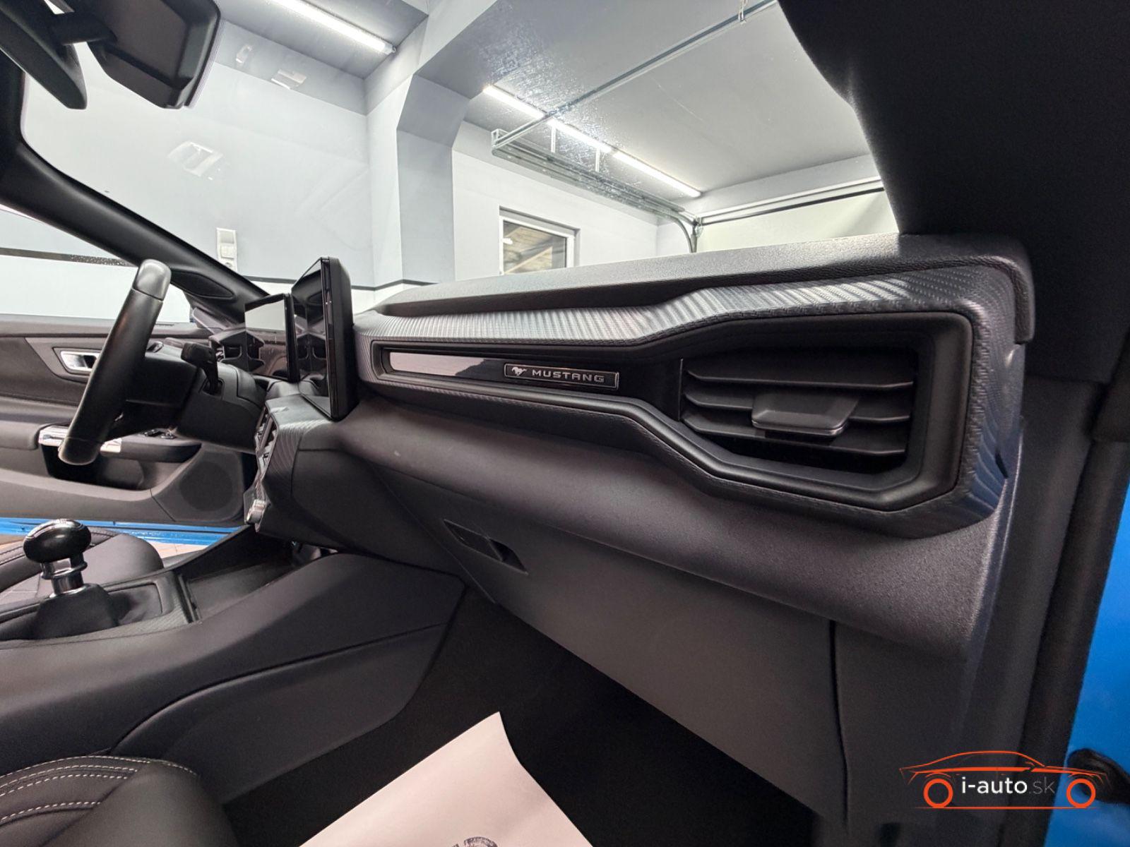 Ford Mustang 2024 na predaj – fotografia 27