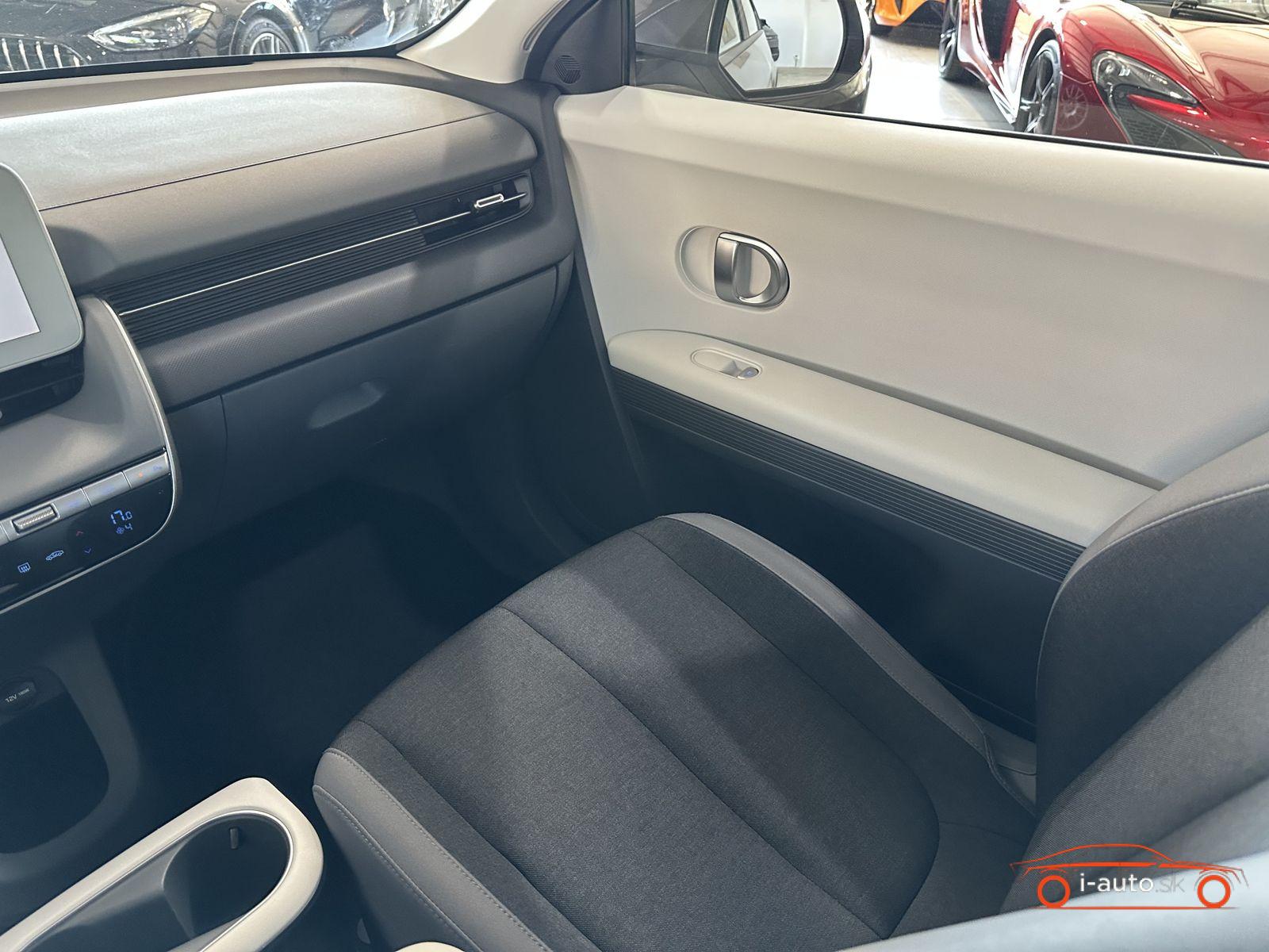 Hyundai Ioniq 5 2022 na predaj – fotografia 18
