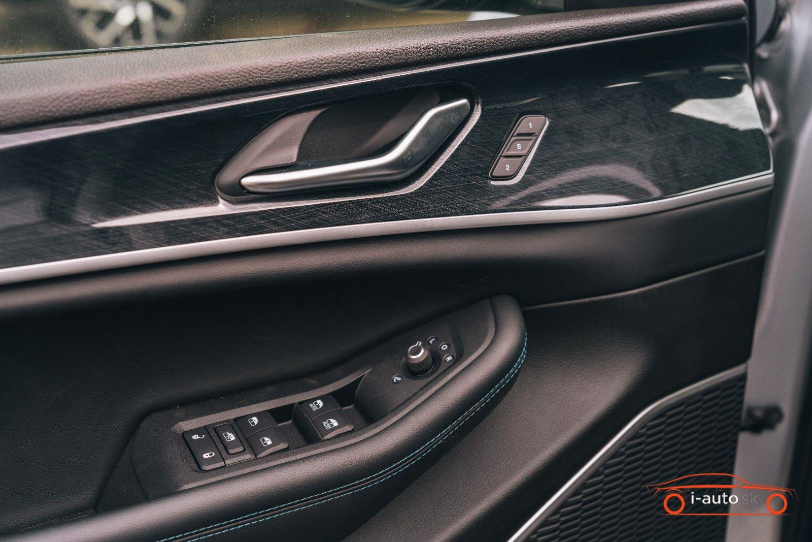 Jeep Grand Cherokee 2026 na predaj – fotografia 17