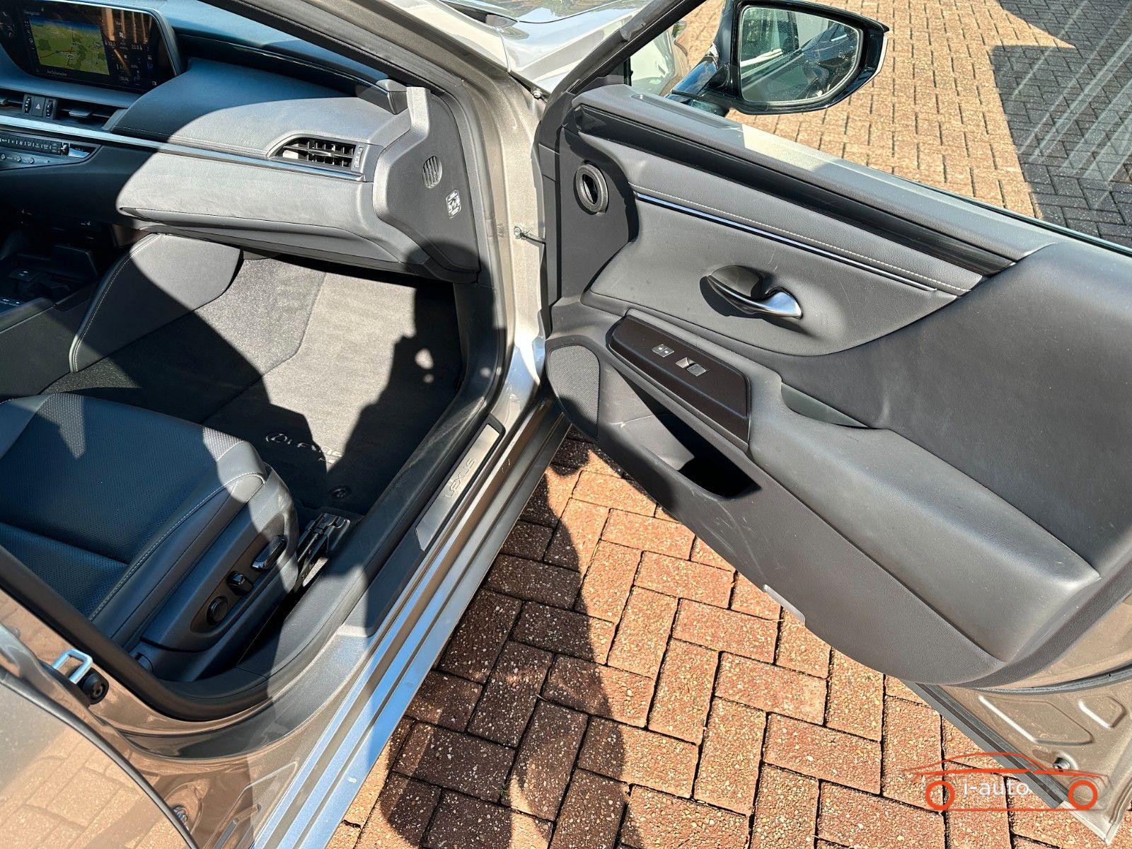 Lexus ES 2021 na predaj – fotografia 29