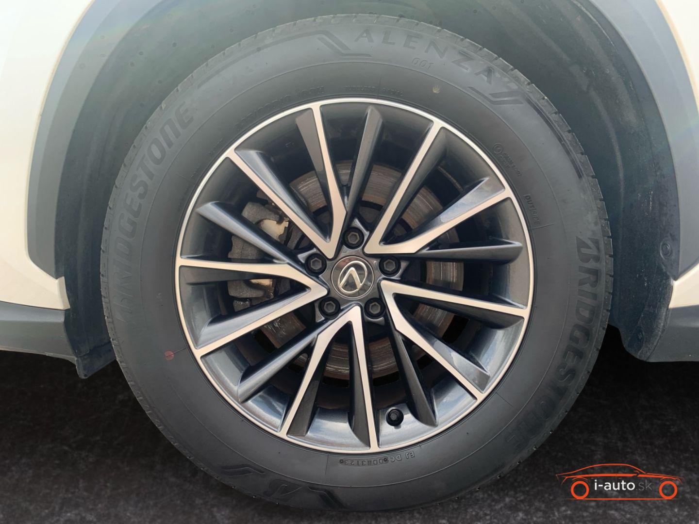 Lexus NX 2023 na predaj – fotografia 18