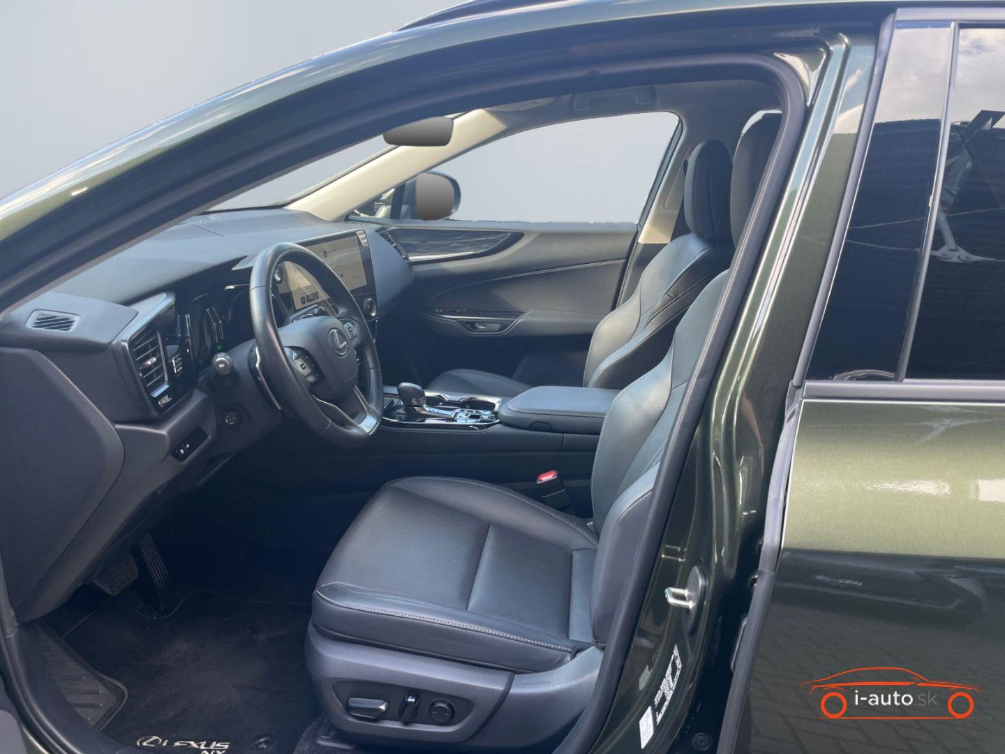 Lexus NX 2025 na predaj – fotografia 5