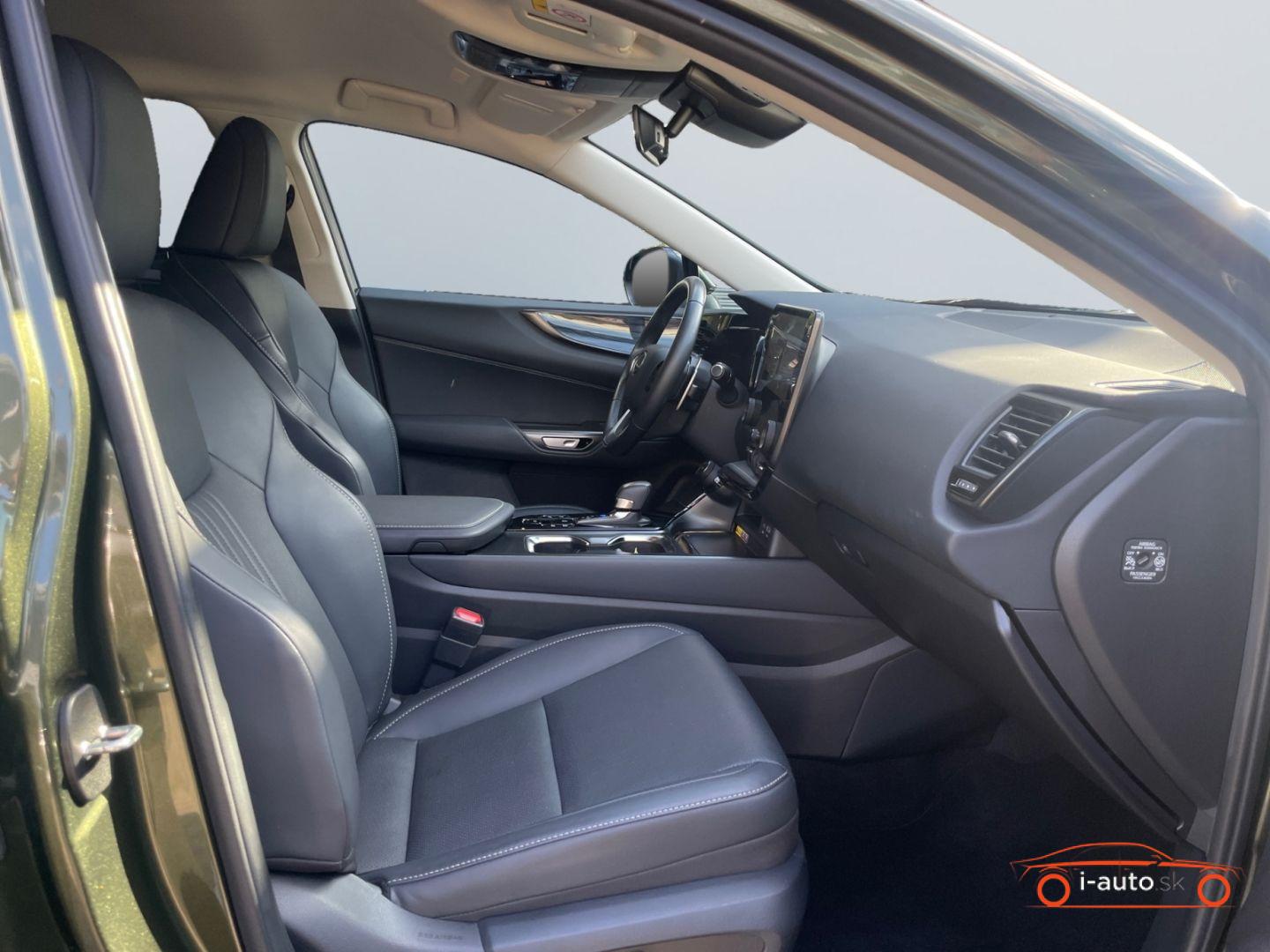 Lexus NX 2025 na predaj – fotografia 16