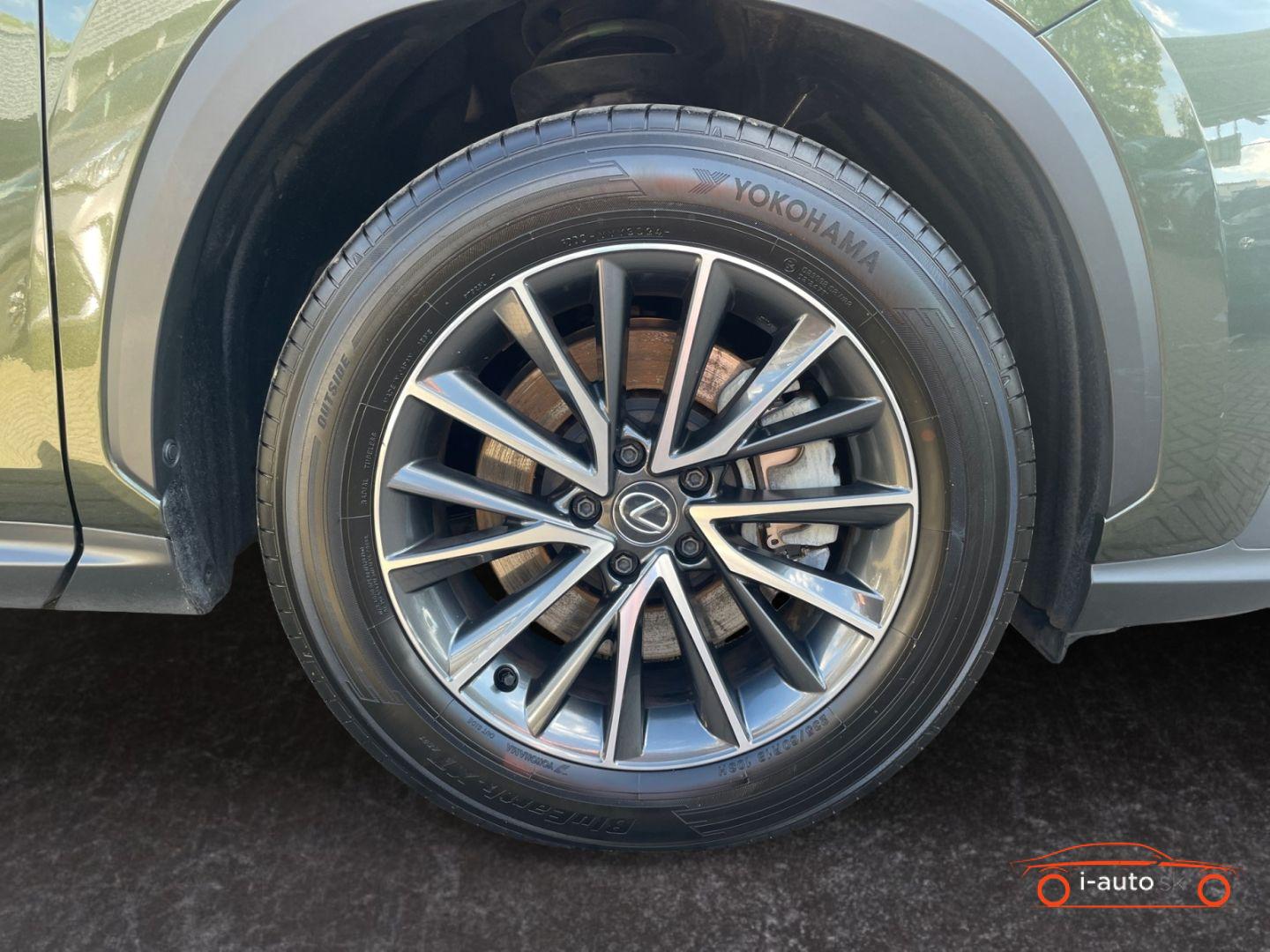 Lexus NX 2025 na predaj – fotografia 17