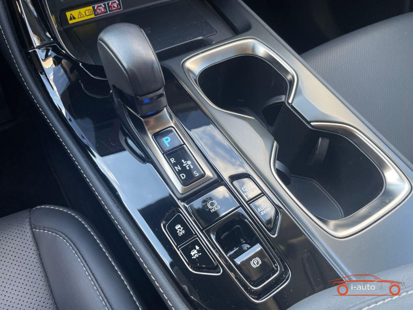 Lexus NX 2025 na predaj – fotografia 22