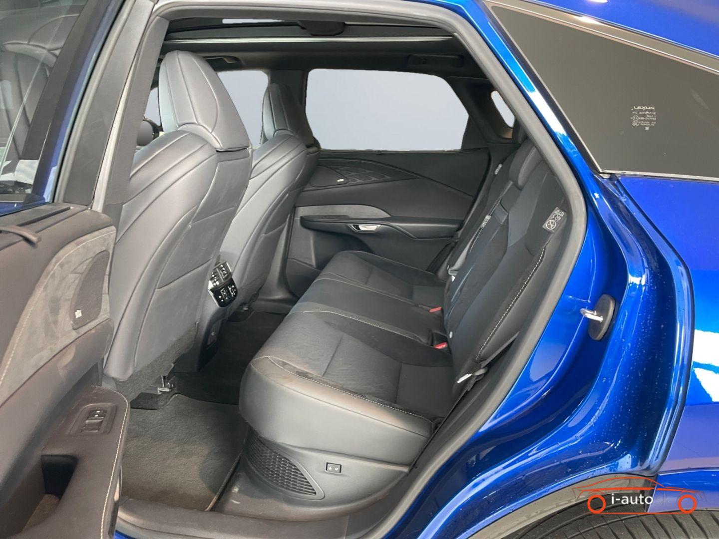 Lexus RX 2025 na predaj – fotografia 13