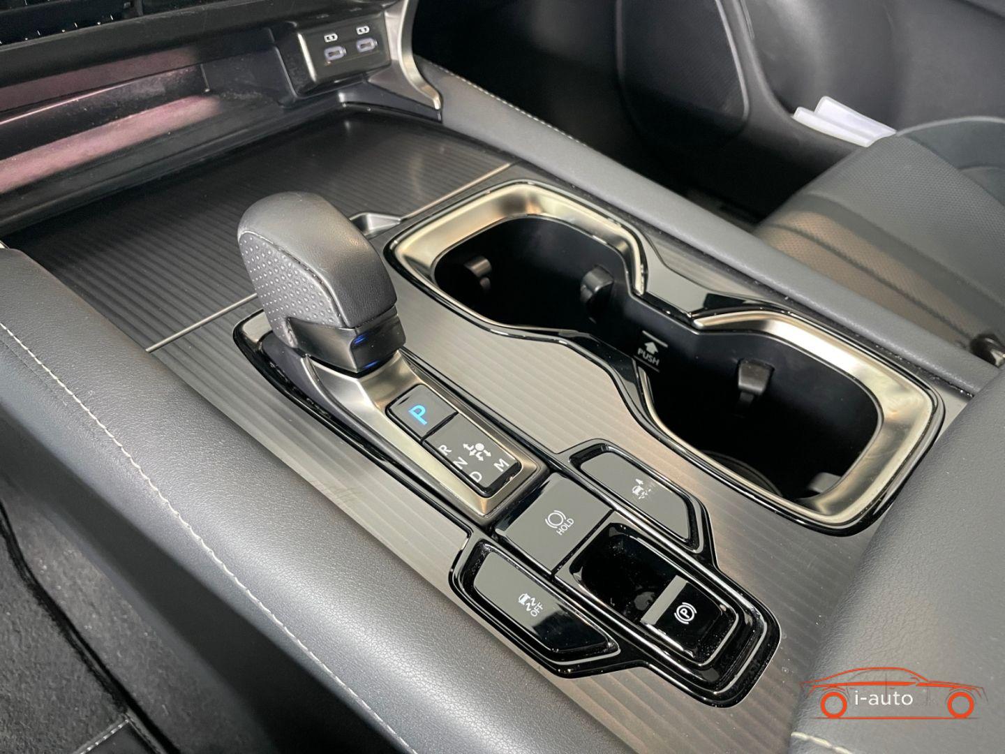 Lexus RX 2025 na predaj – fotografia 23