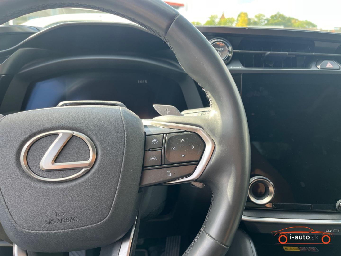 Lexus RZ 2023 na predaj – fotografia 22