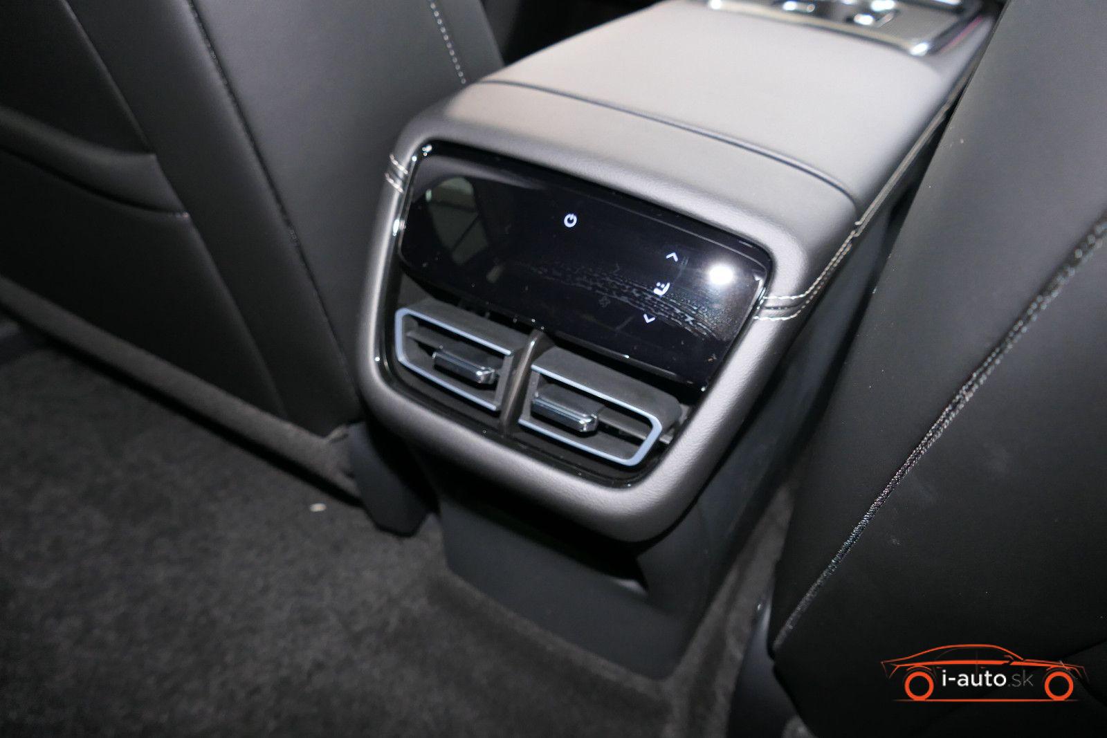 Mazda 6 2026 na predaj – fotografia 24