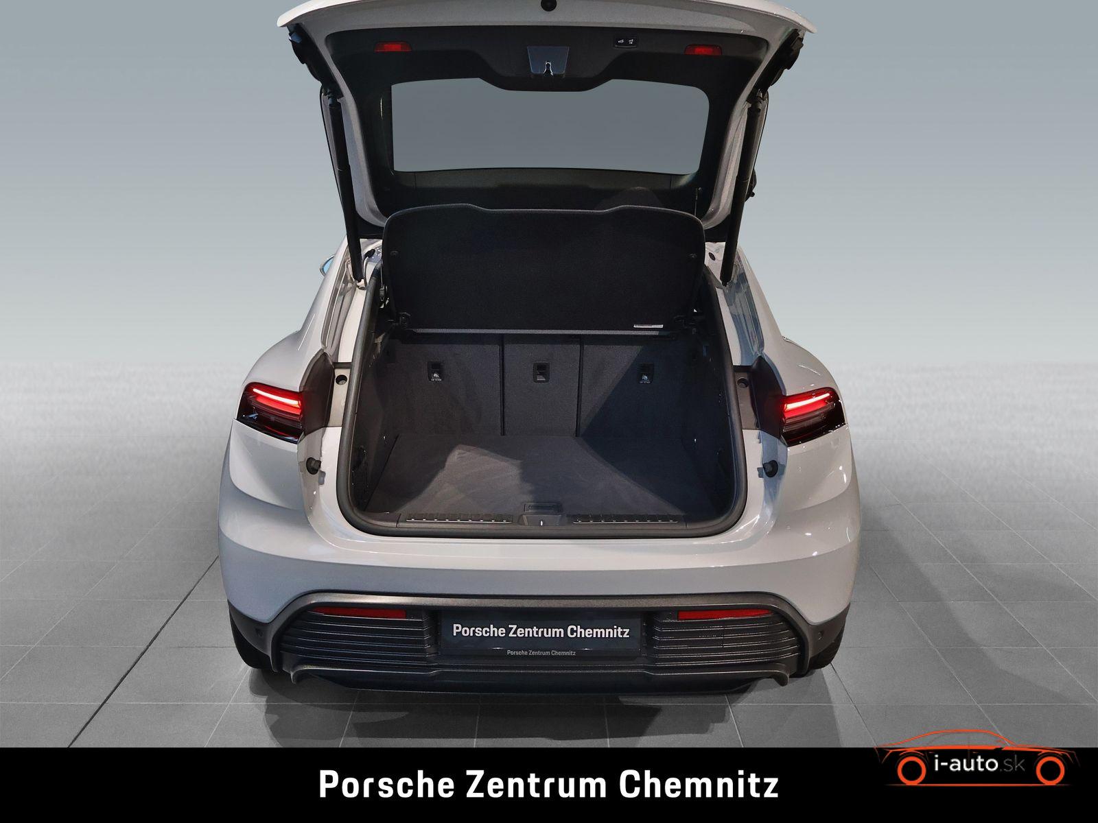 Porsche Macan 2025 na predaj – fotografia 39