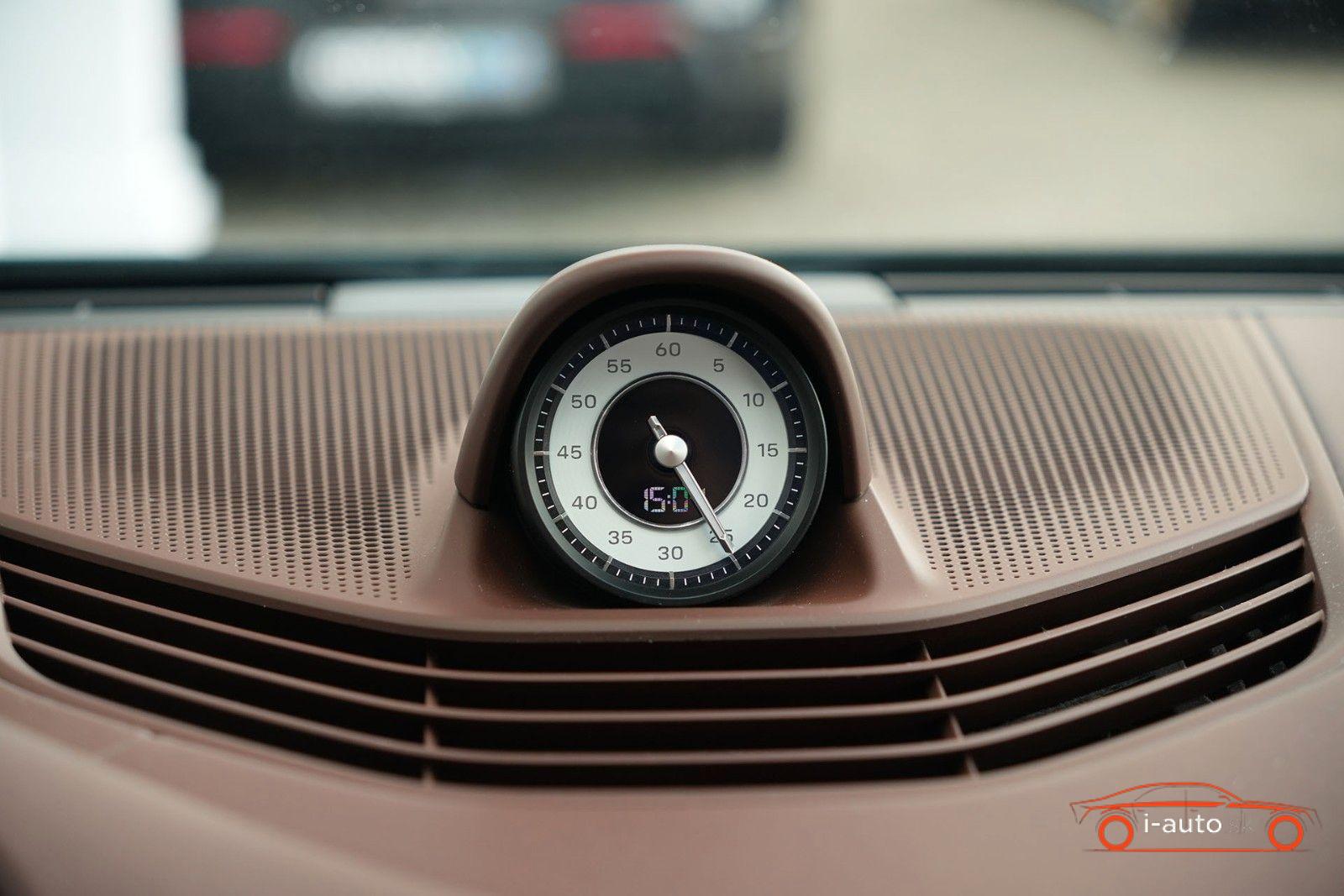 Porsche Taycan 2023 na predaj – fotografia 27