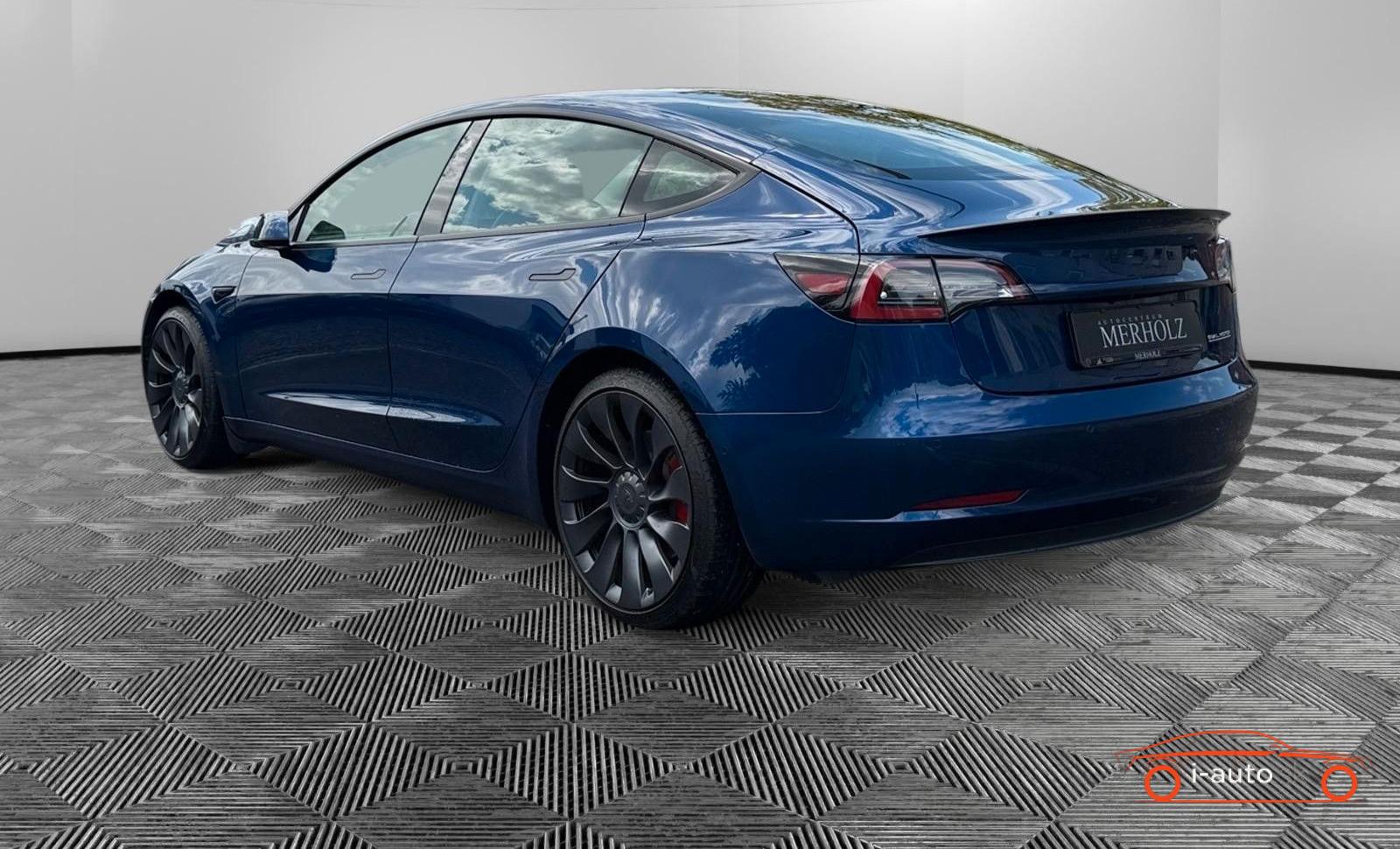 Tesla Model 3 2023 na predaj – fotografia 5