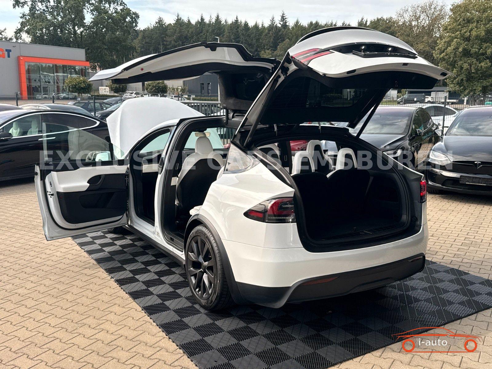 Tesla Model X 2023 na predaj – fotografia 22