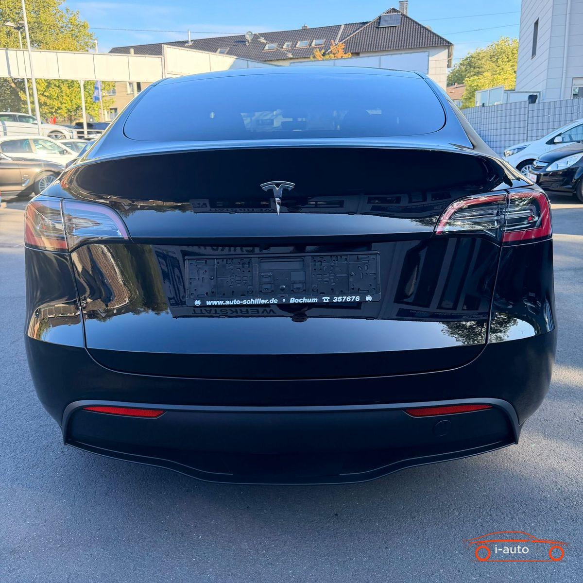 Tesla Model Y 2023 na predaj – fotografia 4