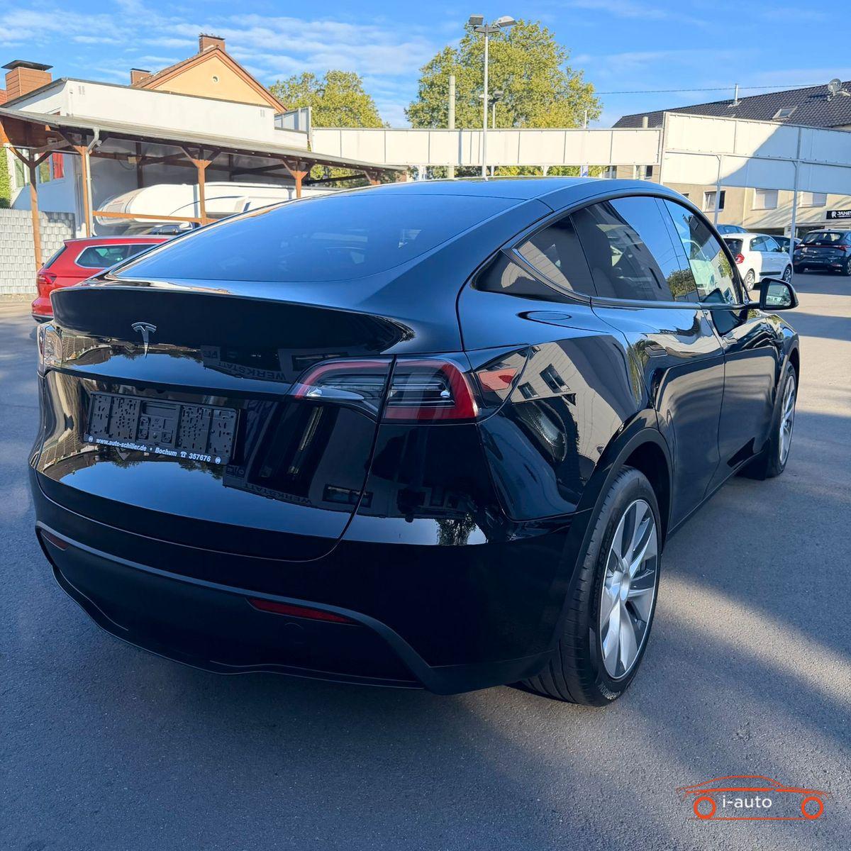 Tesla Model Y 2023 na predaj – fotografia 5
