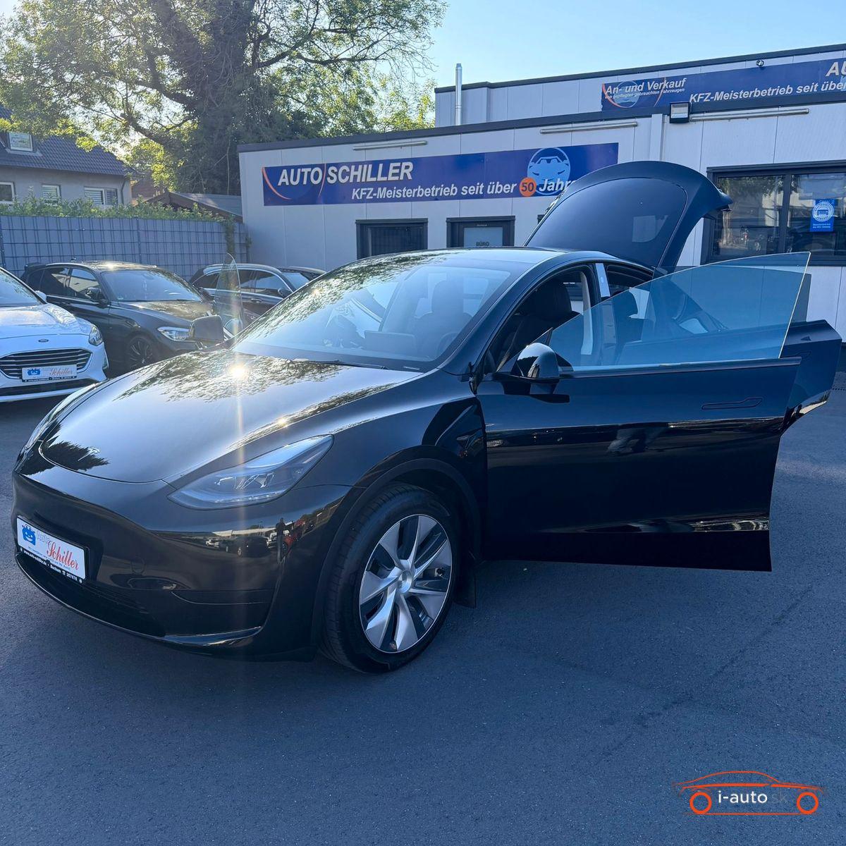 Tesla Model Y 2023 na predaj – fotografia 9