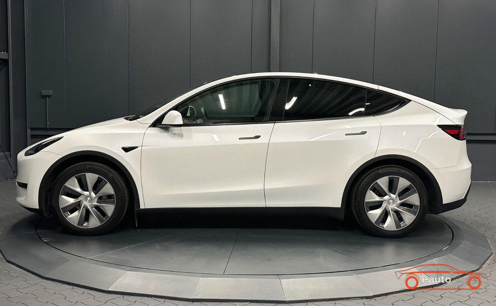 Tesla Model Y 2023 na predaj – fotografia 2