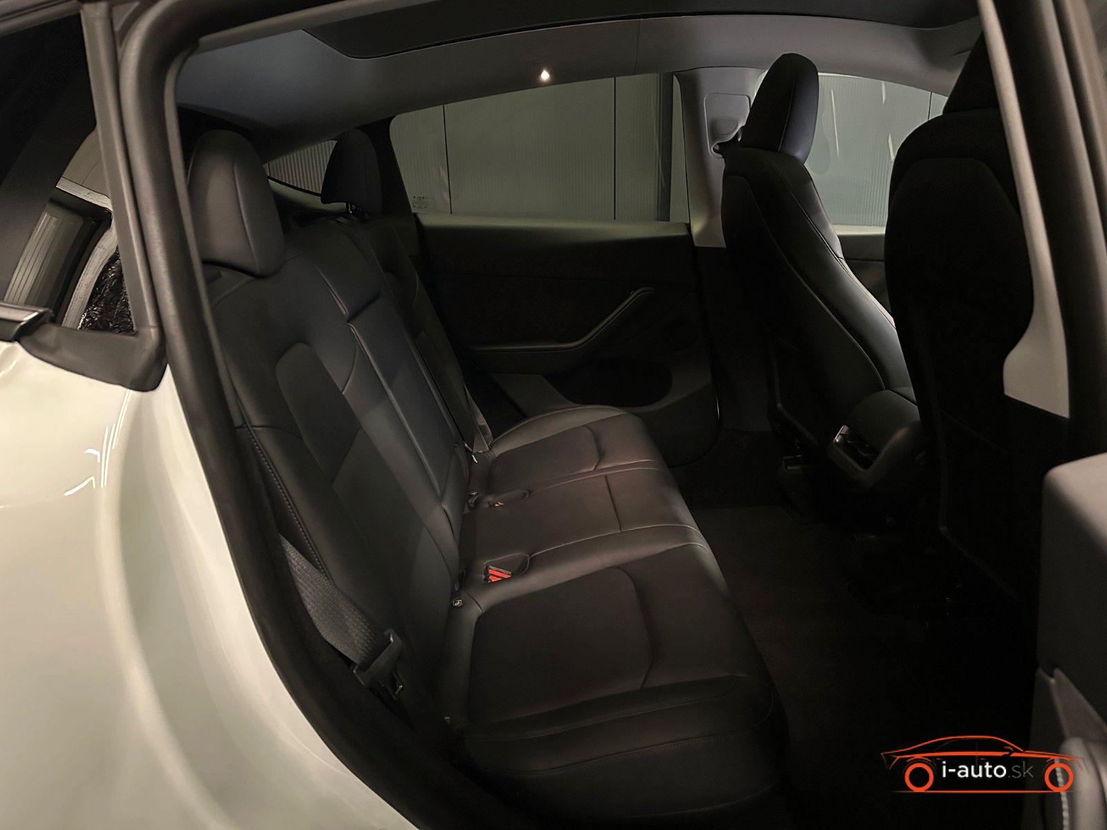 Tesla Model Y 2023 na predaj – fotografia 26