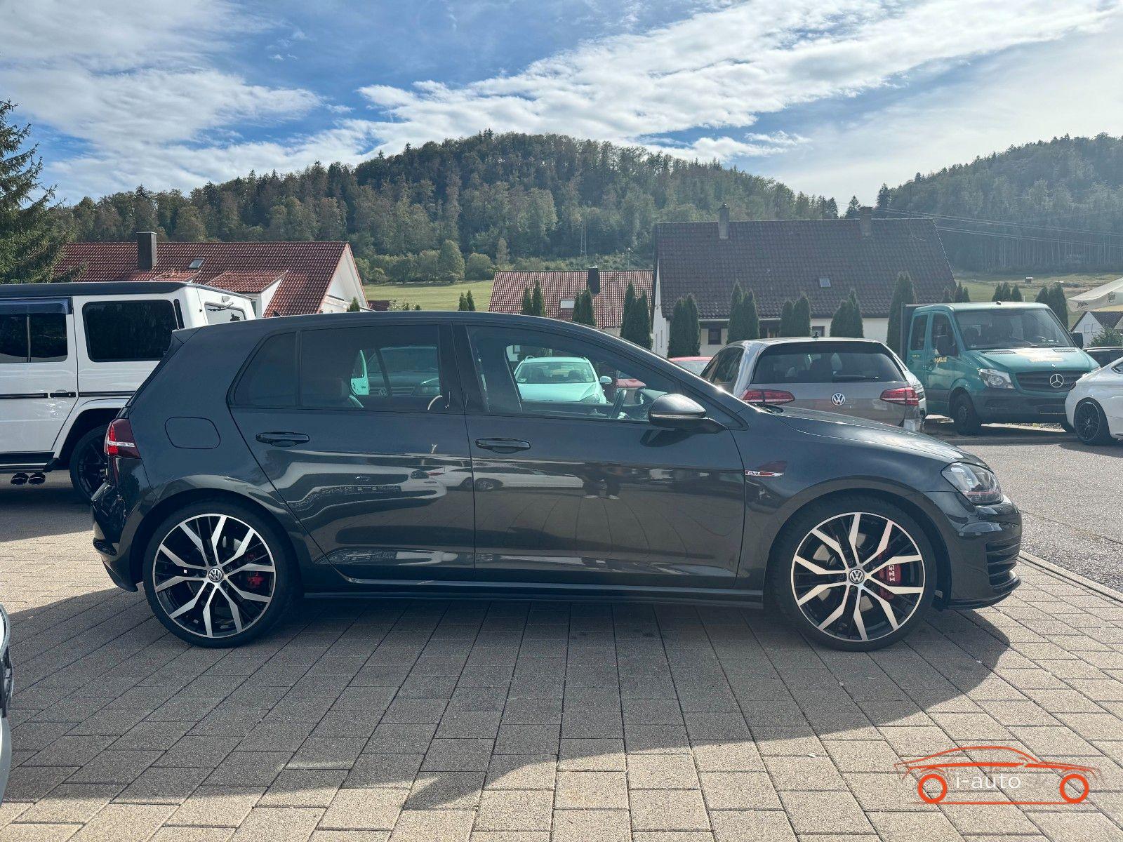 Volkswagen Golf 2016 na predaj – fotografia 8