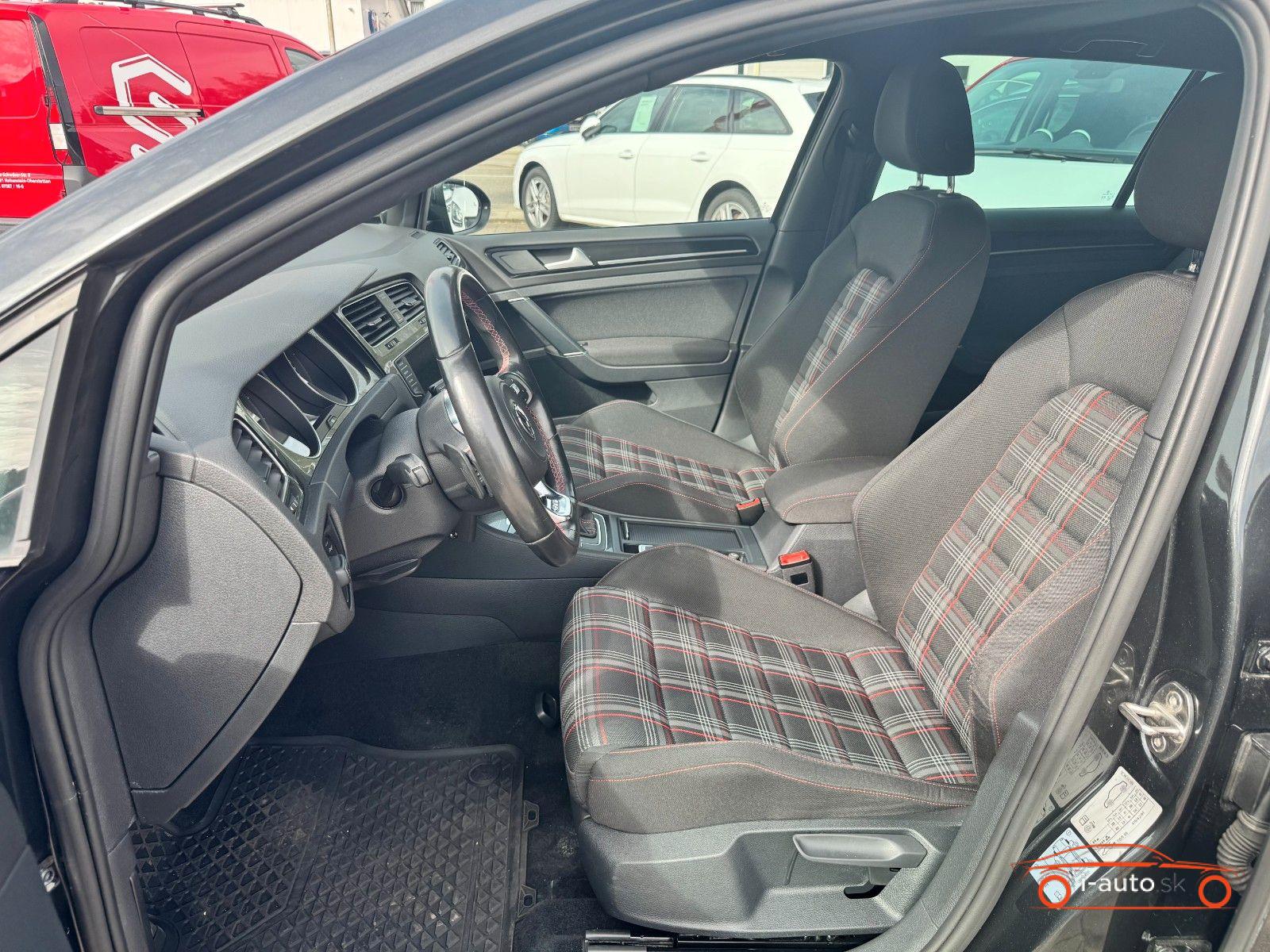 Volkswagen Golf 2016 na predaj – fotografia 12